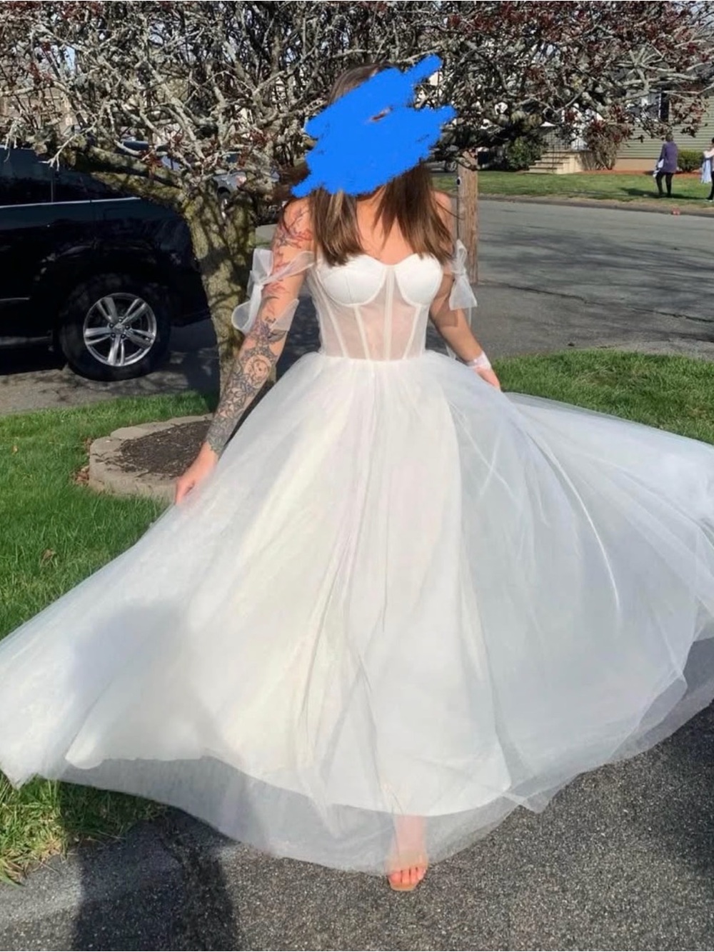 Ivory Off-Shoulder Tulle Corset Wedding Gown | S, B cup
